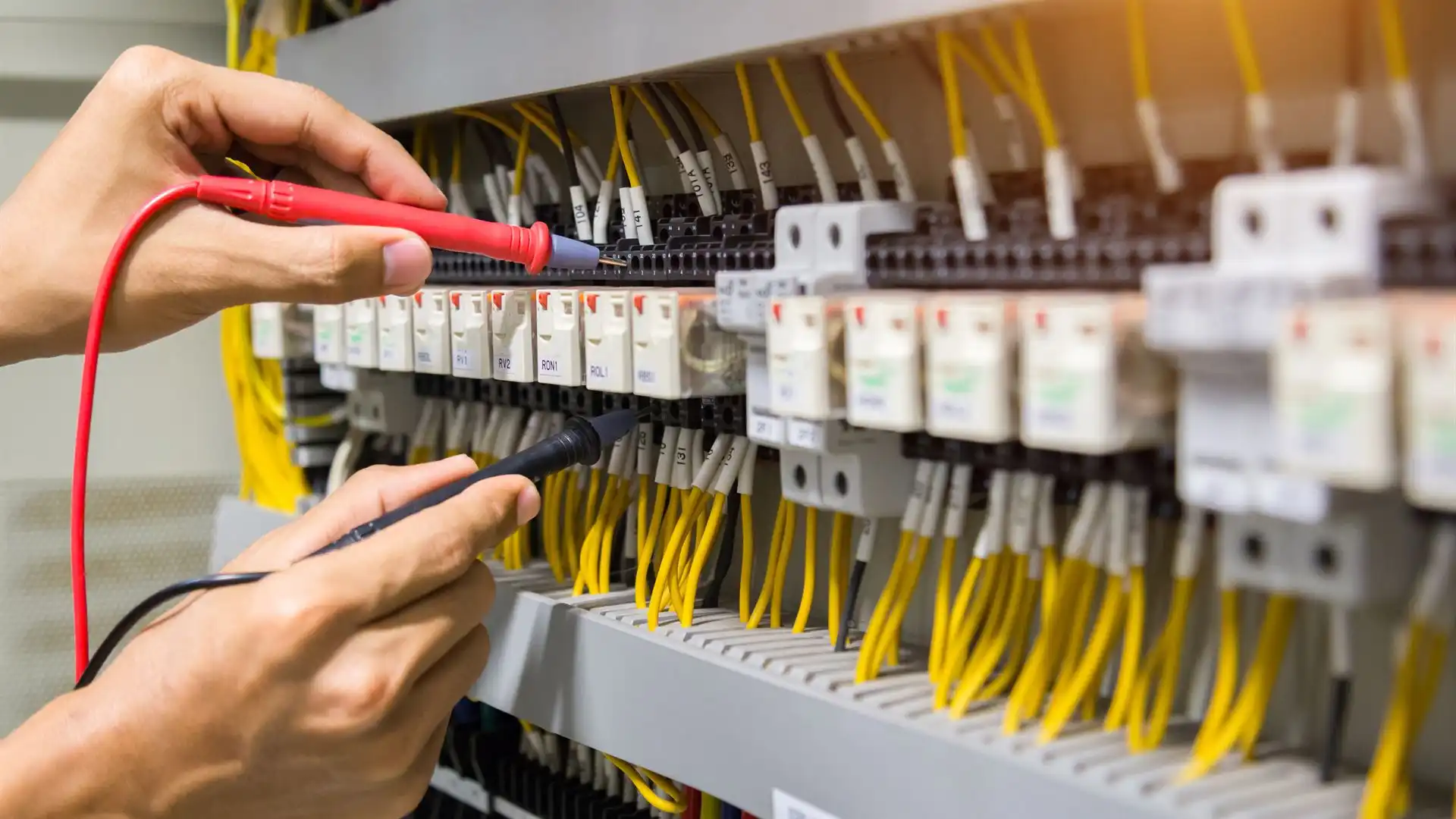 Elektrik Tesisati Kontrollerinin Isletmelere Sagladigi Faydalar